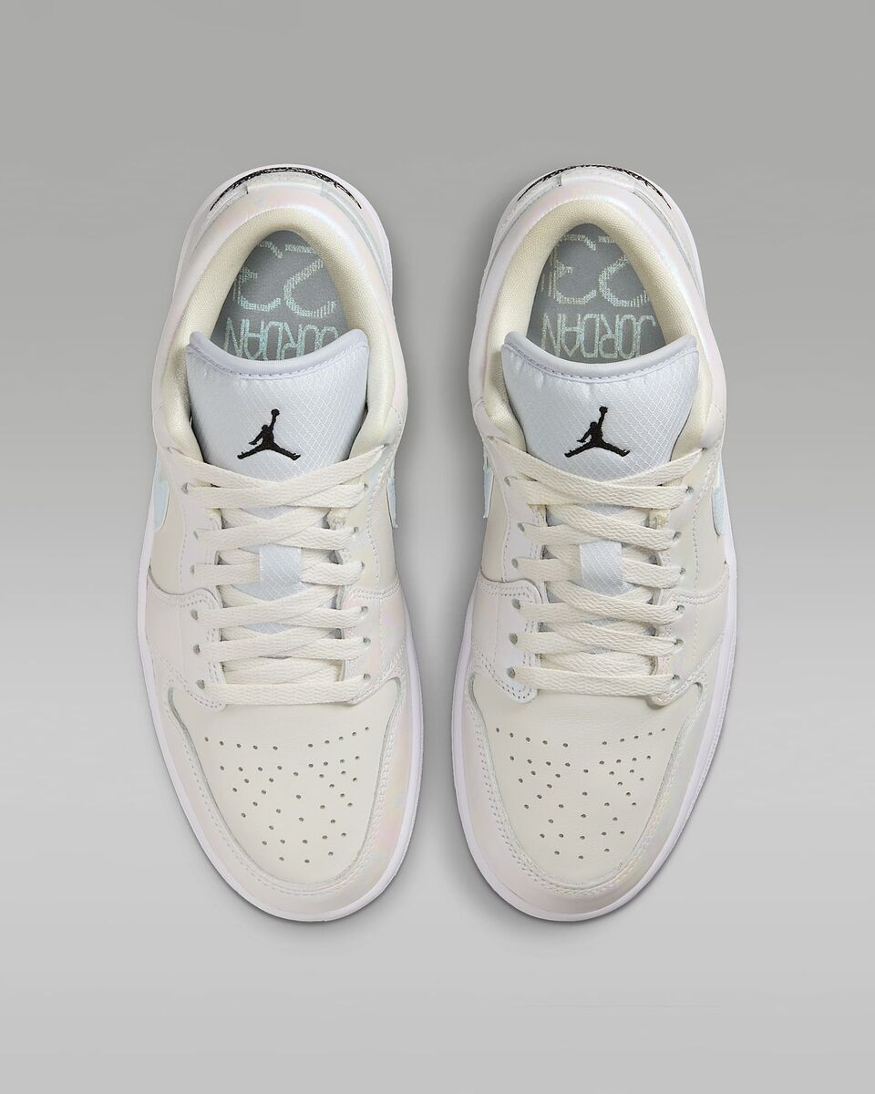 HF4080-001 Nike Air Jordan 1 Low SE Lunar New Year (Women's HF4080-001 Nike Air Jordan 1 Low SE Lunar New Year (Women's