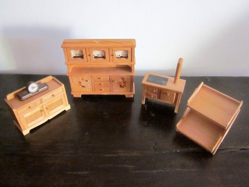 Konvolut Möbel Puppenstube Essküche Stube 13-teilig - Bild 4 von 5