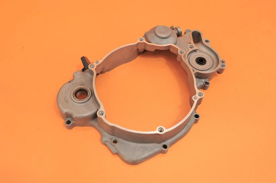 1999 99 KX125 KX 125 OEM Inner Intermediate Clutch Cover Water Pump Housing Case - Image 4 of 4