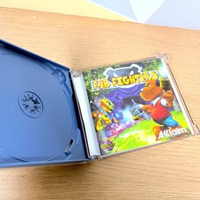 Videojuego de disparos en tercera persona Fur Fighters 2000 Sega Dreamcast en caja original con manual
