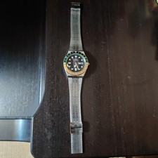 TIMEX Q Wristwatch Quartz