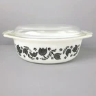 PYREX Black Tulip Print 043 1.5 Quart 1950s Vintage USA Covered Oval Dish-Read