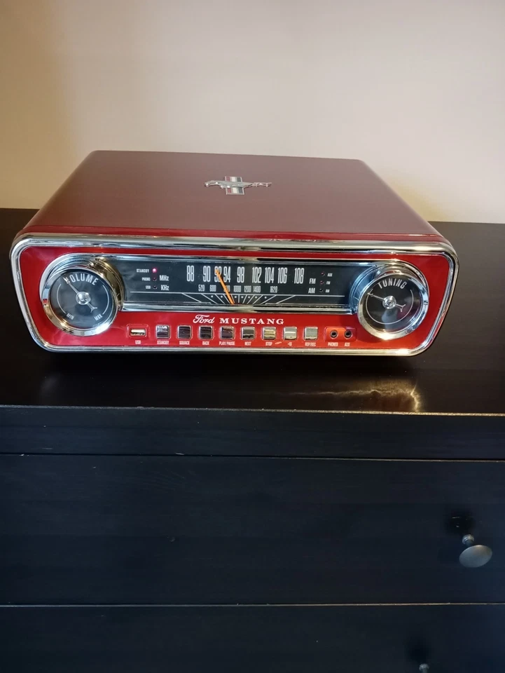 ION  Ford Mustang LP  4 in 1 Classic Car Styled Music Center - Built in Speakers - Image 2 of 4