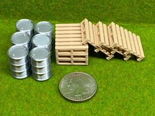 O Scale Barrels  Pallets   3D Printed   6x Each   Model Railroad Scenery