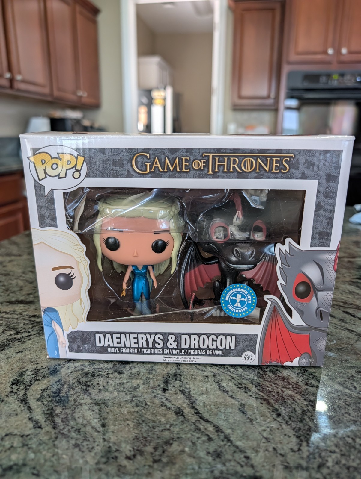 Funko Pop! Game of Thrones - Daenerys and Drogon (Metallic) 