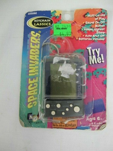 Space Invaders Classic Keychain Mini Electronic Game 1998 Mga Taito Ebay