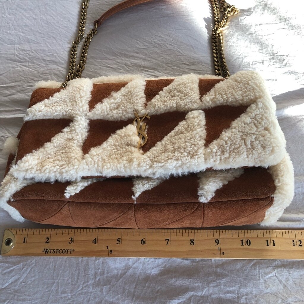 ショルダーバッグ・ポシェット SAINT LAURENT MUD SHEARLING JAMIE SMALL SHOULDER BAG Saint Laurent Jamie Small YSL Shoulder Bag in Lamb Shearling