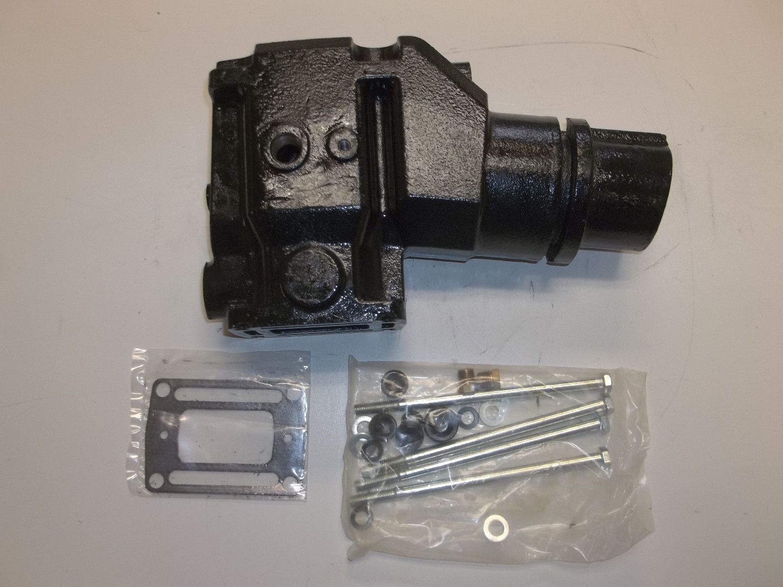 Volvo Penta Exhaust Manifold package with risers, gaskets, bolts OMC 4.3L V6 4.3 eBay