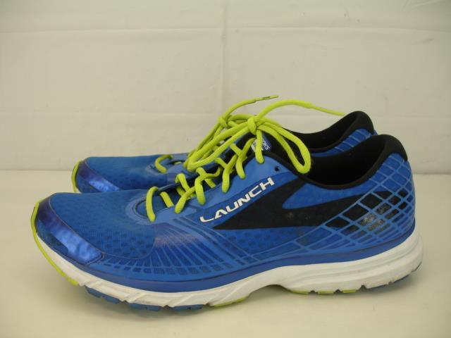 shoes like brooks dyad