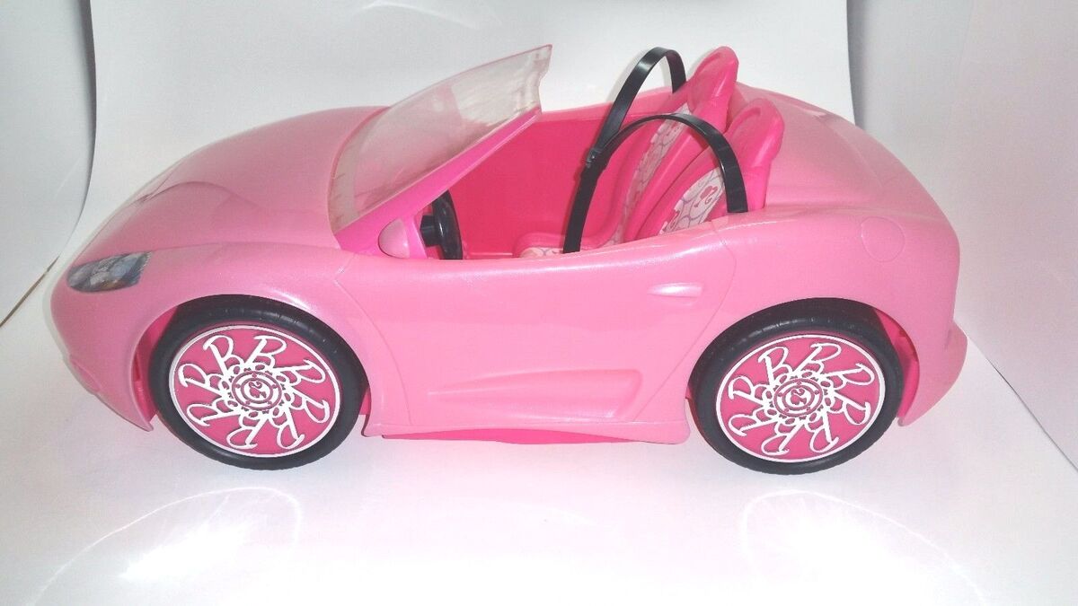 CARRO BARBIE CONVERSÍVEL ROSA MUITO BOM ESTADO COM TODOS OS ADESIVOS!