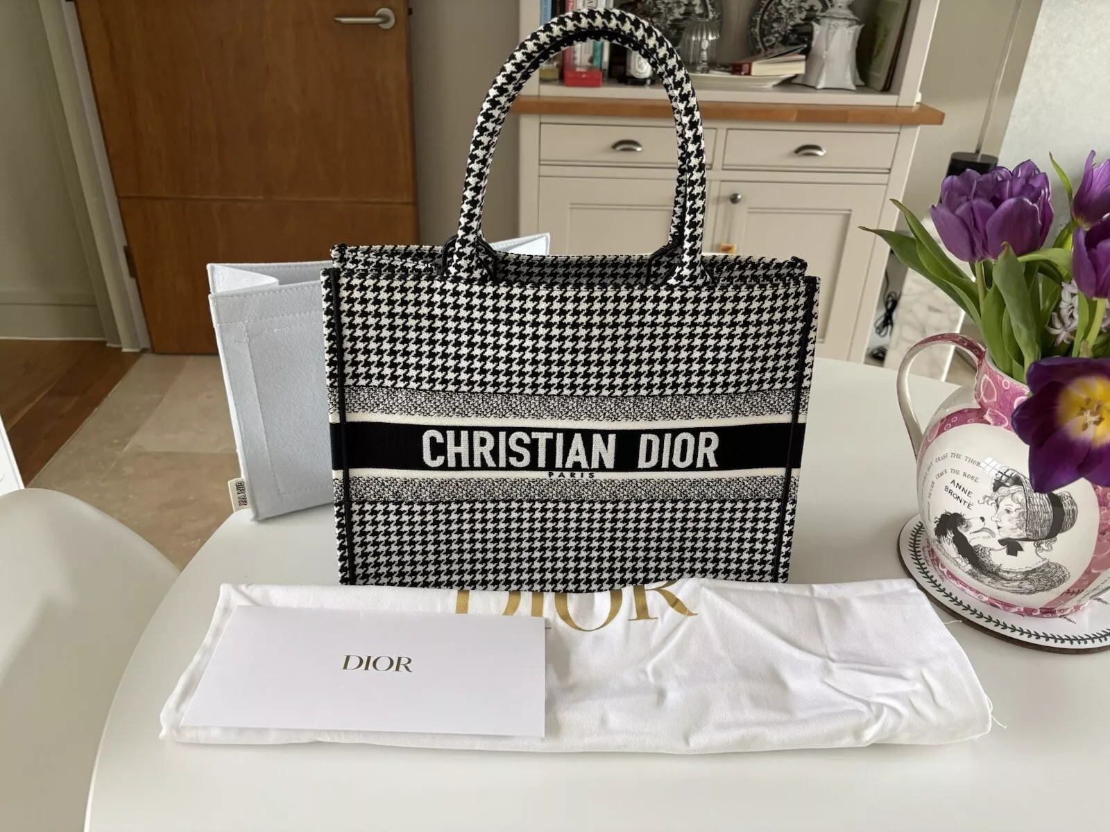 Sac fourre tout Dior Houndstooth Medium Book peu utilisé
