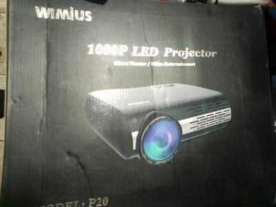 WiMiUS P20 LED Home Theater Projector 1920x1080 Native 1080p FHD 16:9 Black
