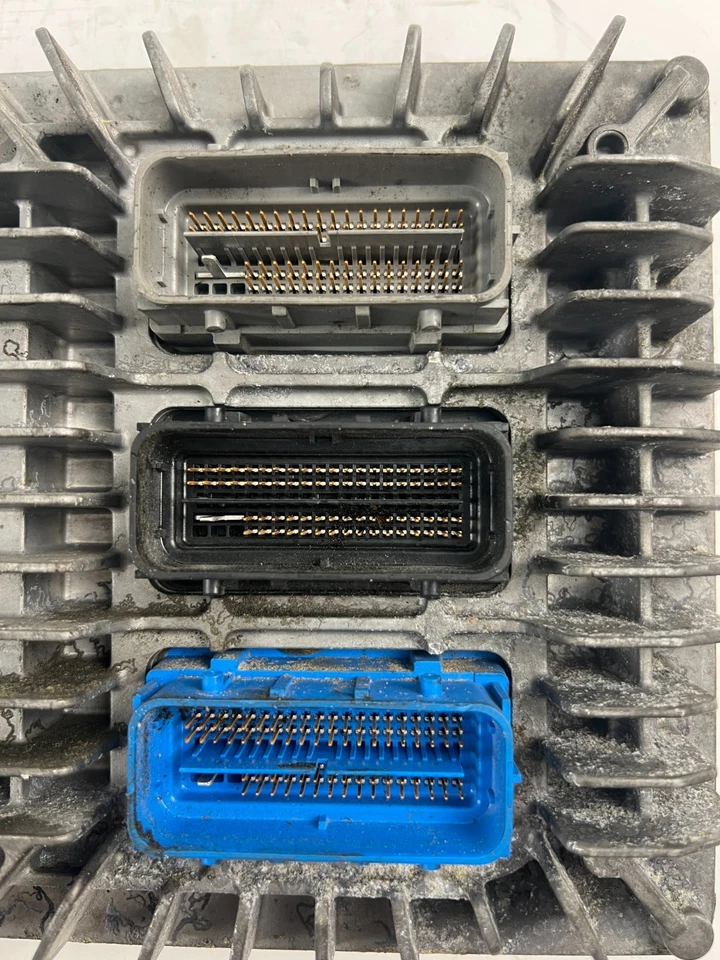 MÓDULO DE CONTROL DEL MOTOR ECU 12648906 SE ADAPTA A GMC ACADIA 2012 Foto 4 de 4