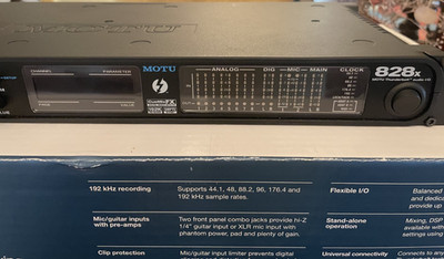 Motu 828x Digital Recording Interface - With Cables for Connection to USB-C