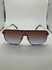 Louis Vuitton Womens Square Sunglasses Gold Metal Frame Brown Gradient Lenses