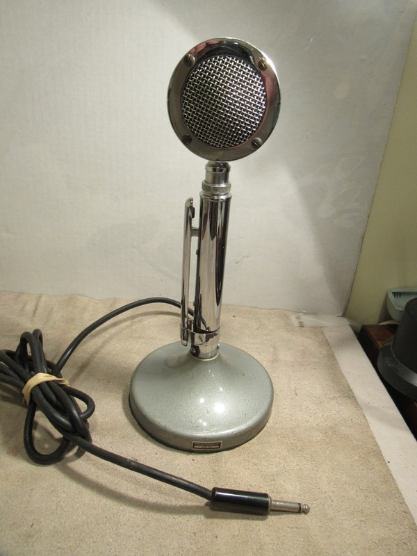 Vintage Dukane Model 7C40 Microphone w/ Cord working