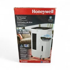 Honeywell CS071AE Portable Evaporative Air Cooler Spot Cooling Indoor Use NEW