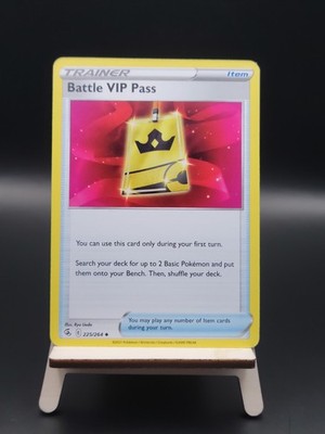 (2 Card Minimum) - Pokemon Sword & Shield: Fusion Strike - 15% off 4 or more!