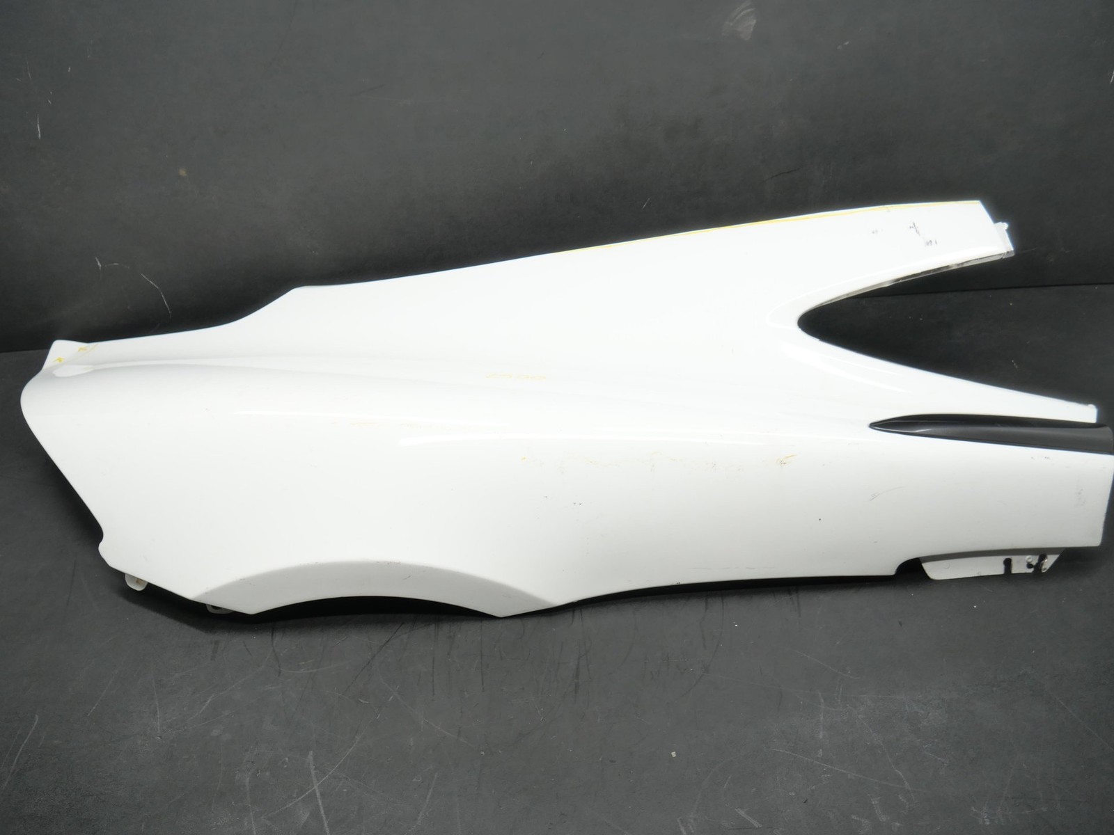 Used Right Passenger Side Quarter Panel Silica White 2016-2021 Mclaren 570GT OEM
