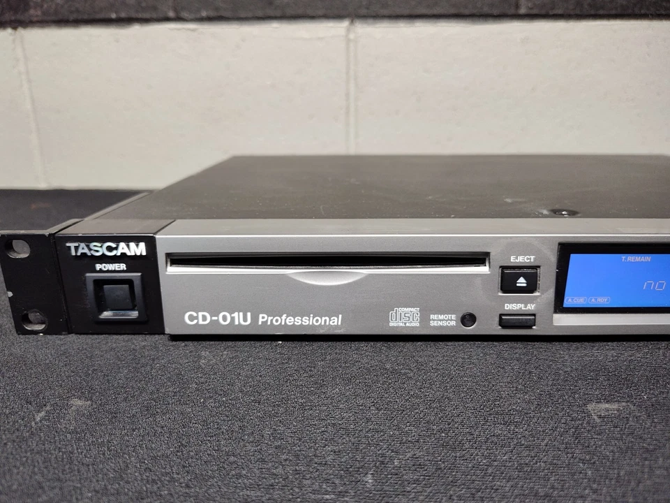 Tascam CD-01U PRO Professional CD Player-PARTS ONLY - Image 4 of 4