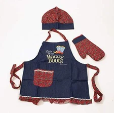 ArtFuzz Bossy Boots Girls Apron Set of3 15X17