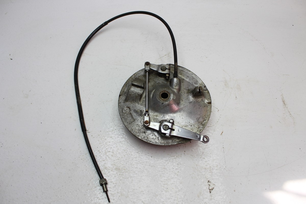 1981 YAMAHA XS400 (#375) FRONT BRAKE HUB DRUM FRONT WHEEL PLATE | eBay