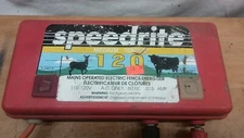 Vintage Speedrite Mains Operated Electric Fence Energizer  120