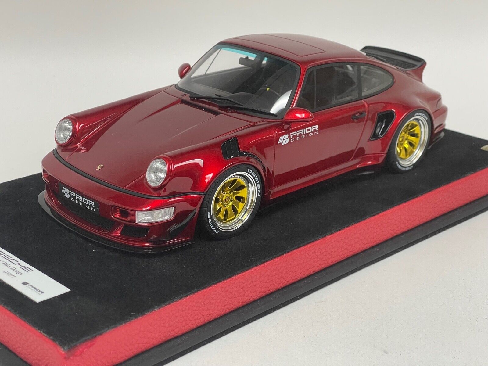 1/18 GT Spirit Porsche 911 Prior Design Wide Body Shinny Red GT277 Leather  AB033