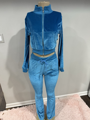 Tracksuit size small women velour blue new jacket and sweatpants high rise new