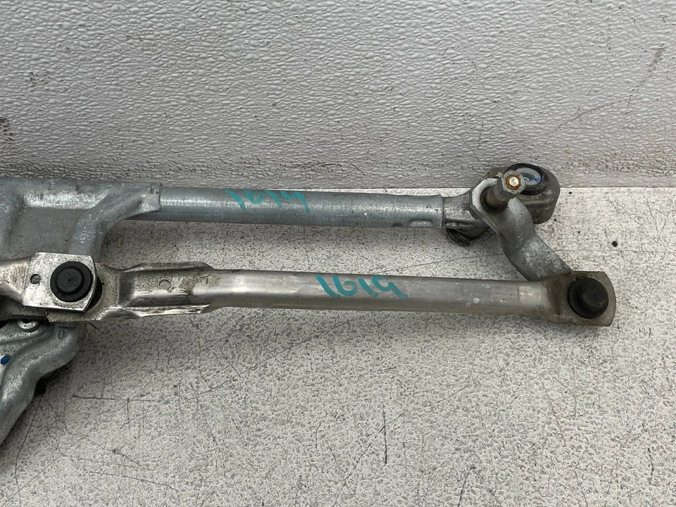 Оригинальная связь стеклоочистителя переднего лобового стекла 09 10 11 Porsche 911 997 с двигателем 1619 - Изображение 2 из 4