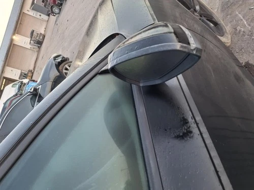 Used Right Door Mirror fits: 2017 Audi A4 Power Sdn painted finish manual foldin