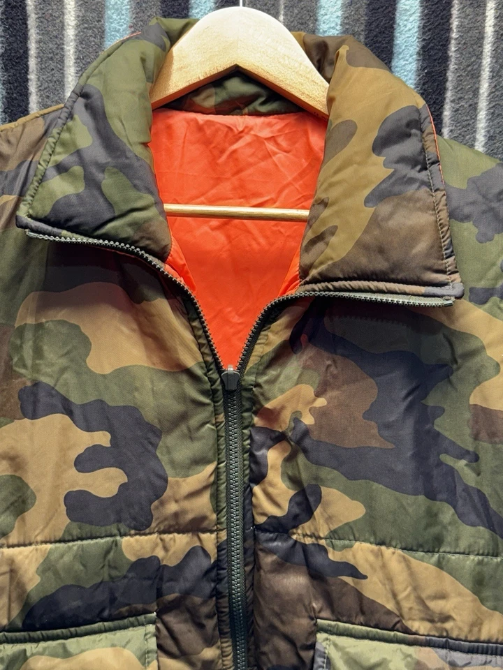 Vintage Winchester Men's Camo/Blaze Orange Reversible Hunting Vest Size Xl - Image 4 of 4