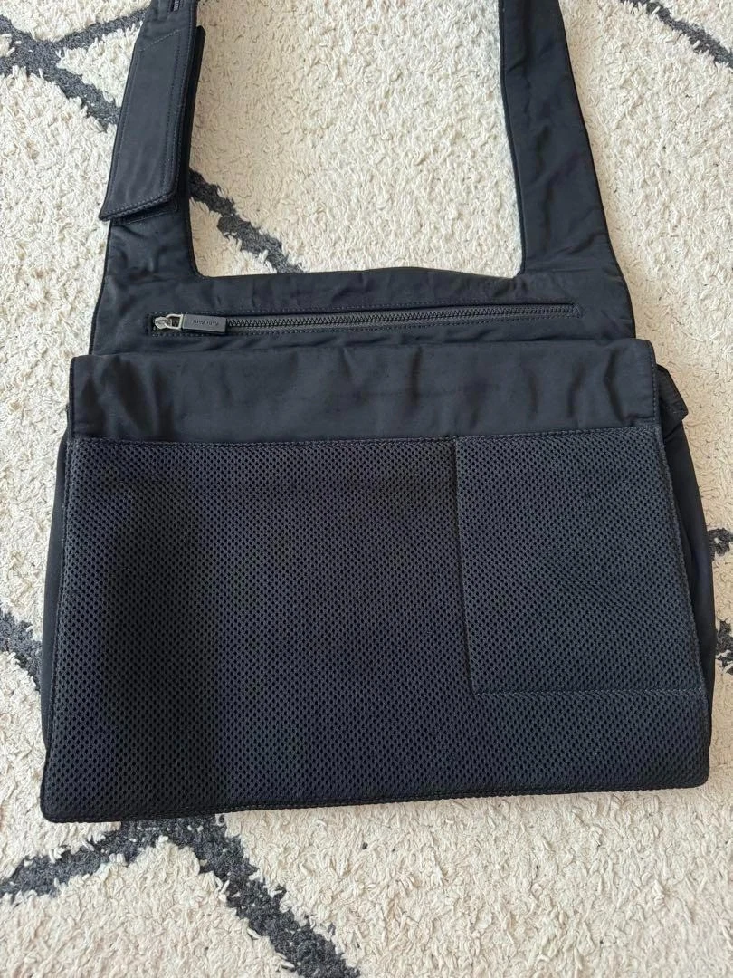 Borsa a tracolla MIU MIU Archive Sling Bag maglia vintage nera USATA originale #S2311