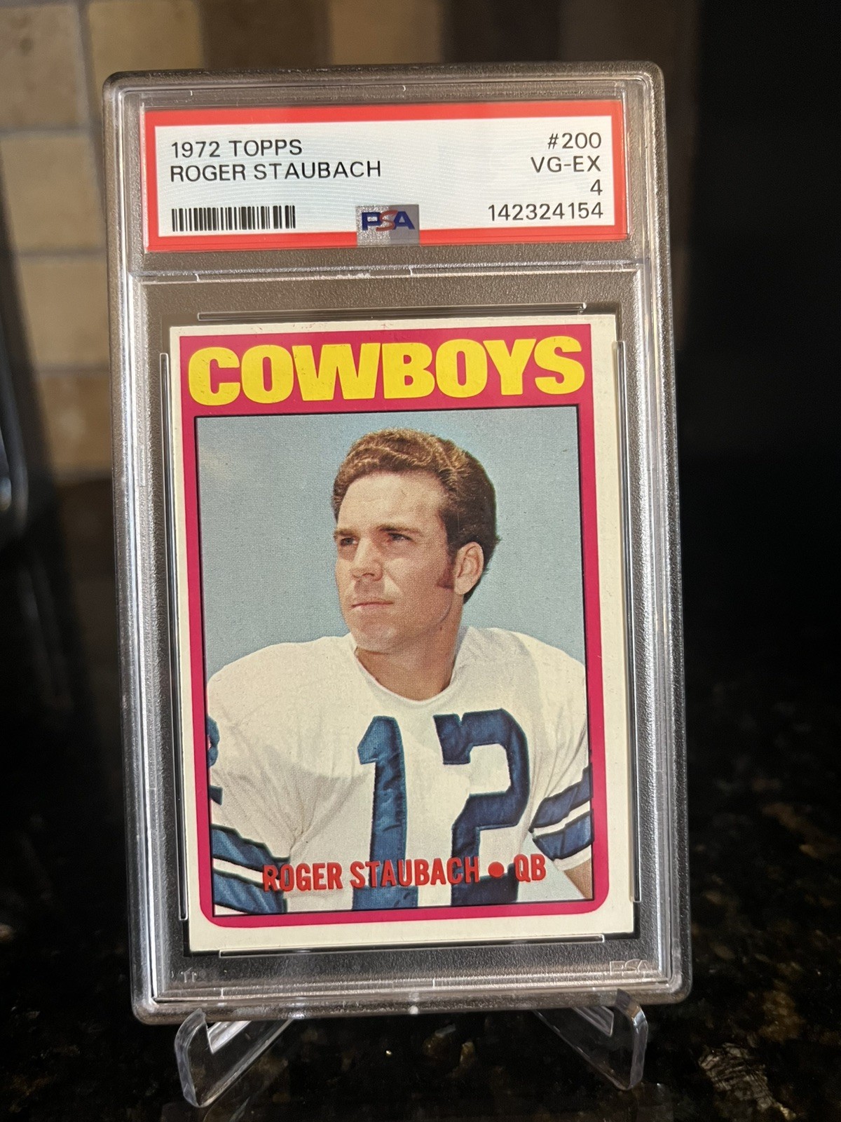 ROGER STAUBACH 1972 Topps RC Rookie #200 - HEISMAN COWBOYS HOF PSA 4