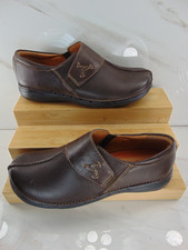 Clarks Unstructured Women  s NEW Leather Loafers Brown Slip-On Comfort 7 1/2 M