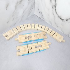 Thomas  Friends Wooden Railway ADAPT-A-TRACK Wacky Train Track