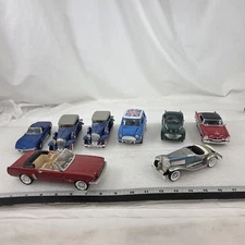  Lot of 8 Signature/SS Diecast Cars – Vintage Classics – Various Scales