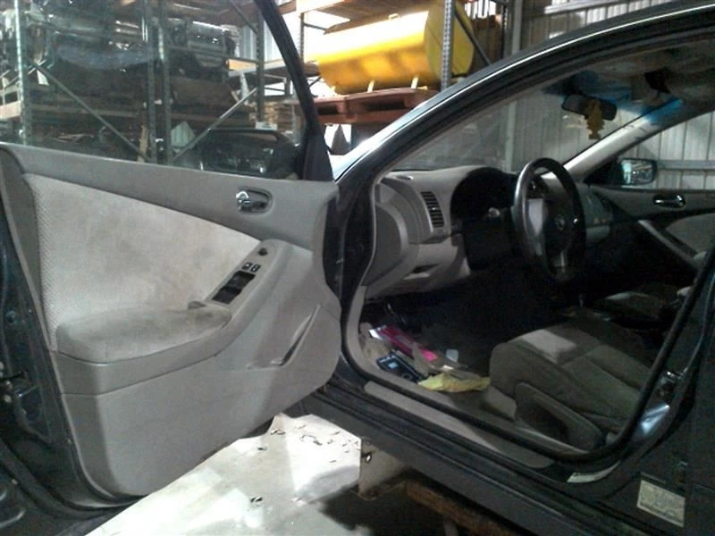 (LOCAL PICKUP ONLY) Trunk/Hatch/Tailgate Sedan Without Spoiler Fits 07-12 ALTIMA - Imagem 4 de 4