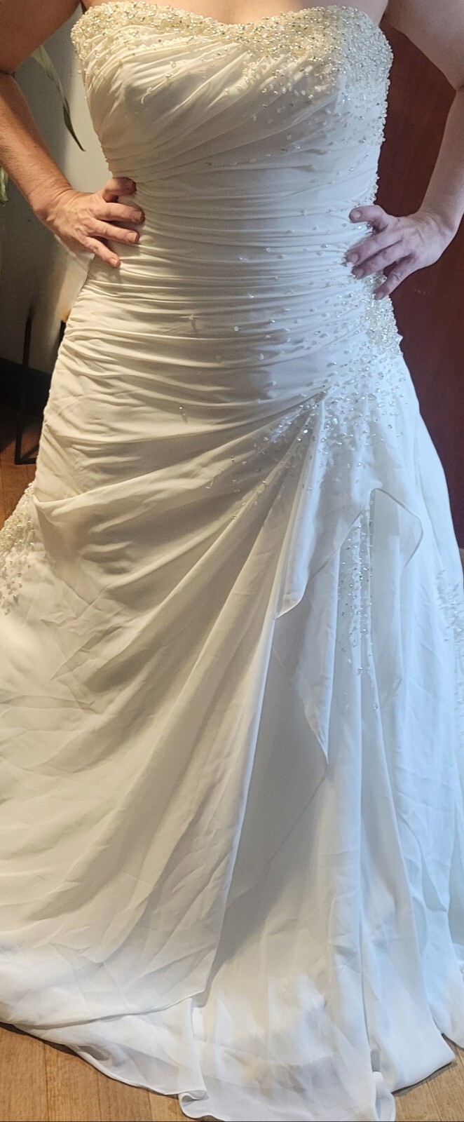 Picture 1 of 14