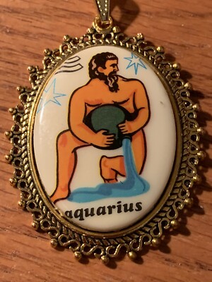 SALE**LARGE 40x30mm Vintage Zodiac CAMEO PENDANT-AQUARIUS-gold bd. SCROLL -NEW
