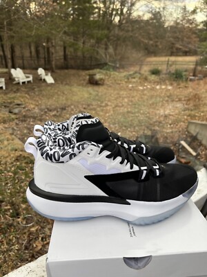 Air Jordan Zion 1 -Black/Metallic Gold/White- Men's DS Size 11