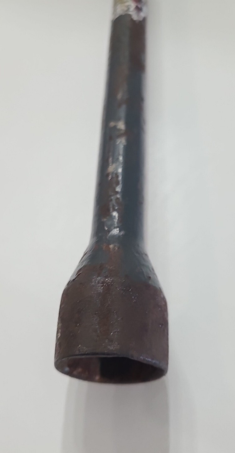 Picture 13 of 24
