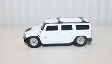 VINTAGE Maisto Hummer H2 White 1/64 Diecast White 4 Door SUV Sedan Loose 1:64