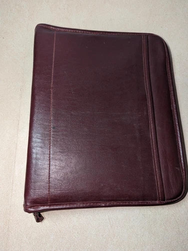Avery~Leather Power Case~Zip Around Closure~Burgundy~3 Ring Day Planner