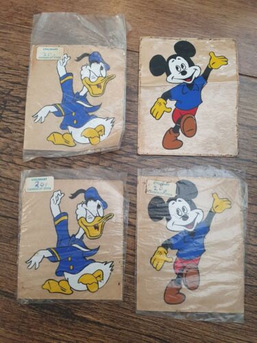 DISNEY MICKEY MOUSE & DONALD DUCK VINTAGE 1970s STICKER DECAL SET OF 4 - Picture 1 of 3