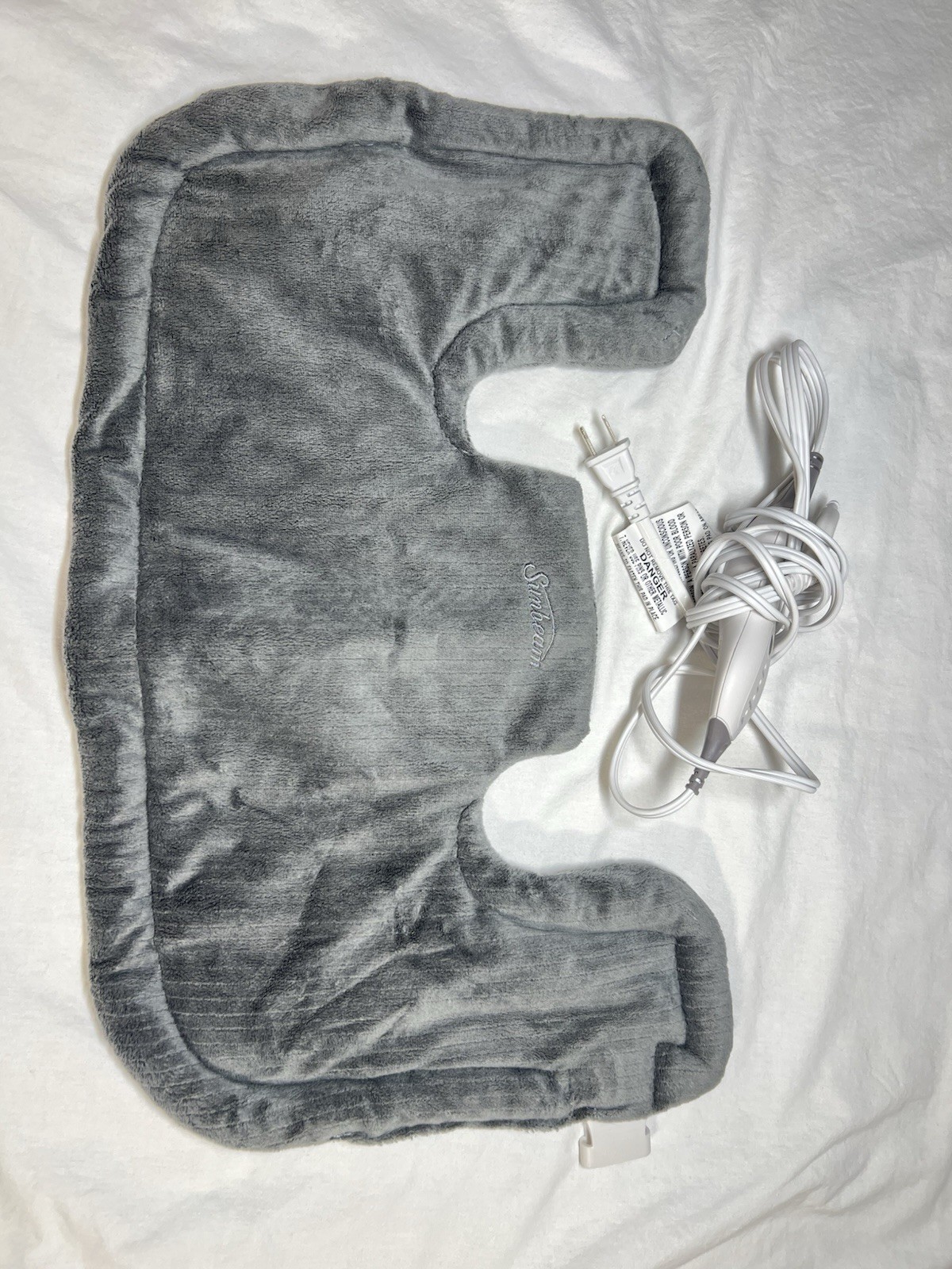 SUNBEAM RENUE ELECTRIC NECK AND UPPER BACK HEAT WRAP GRAY