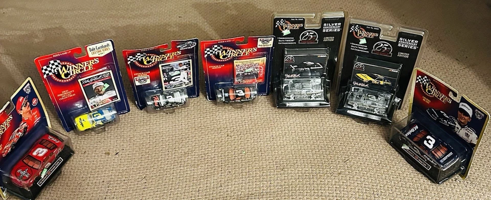 Lot Of Winners Circle  New In package - Image 2 of 2