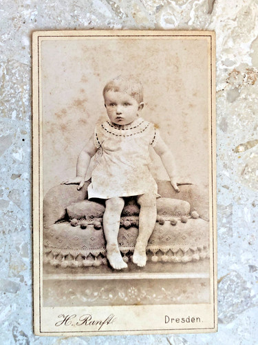 CDV photo around 1900, toddler, Dresden