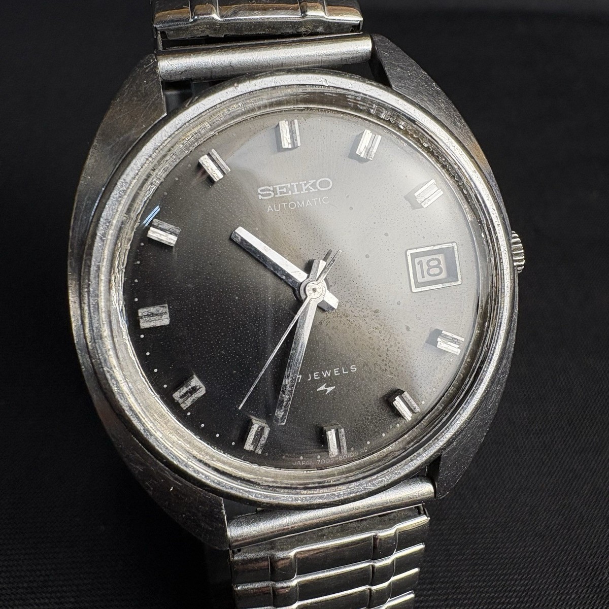 セイコー自動巻き7005-8032 Rare Vintage Mens Seiko Automatic Watch 7005-8032 7005a Movement