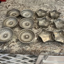 Lot of 12 Vintage Aluminum Mini Bundt Star Molds Jello Baking Christmas 4”